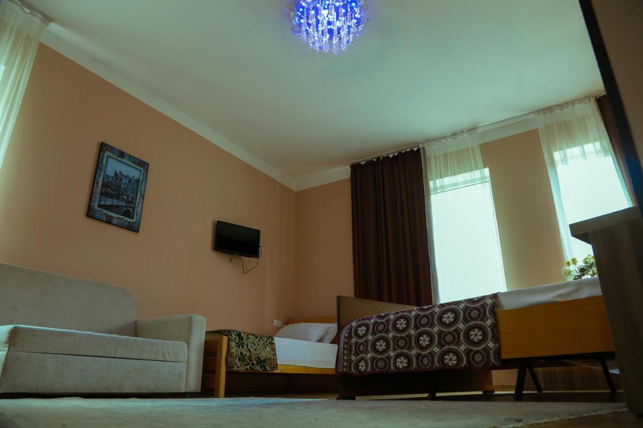 Hotel Borjomi Aisi Боржоми Екстериор снимка