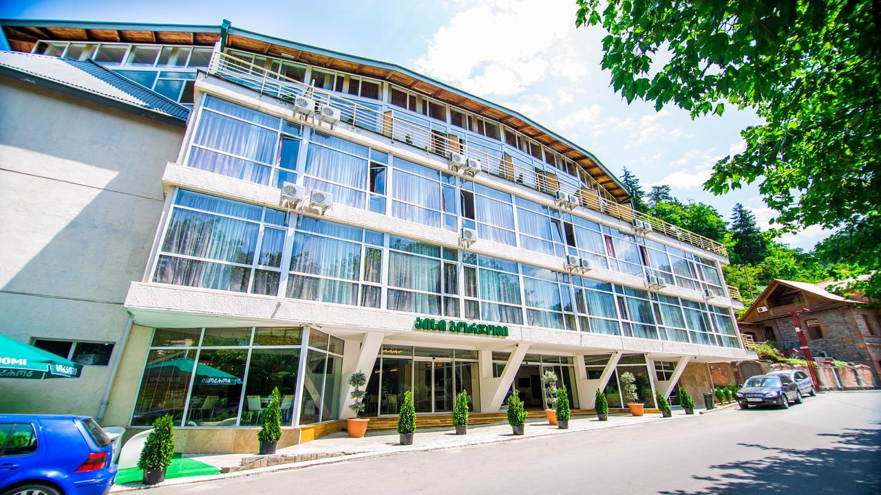 Hotel Borjomi Aisi Боржоми Екстериор снимка