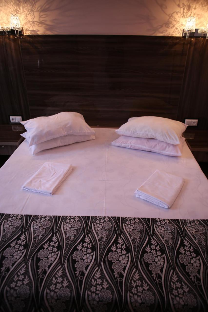 Hotel Borjomi Aisi Боржоми Екстериор снимка